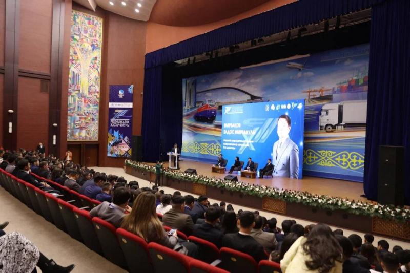 Республикалық жастар форумы еліміздің таланты 250 жас теміржолшыны жинады