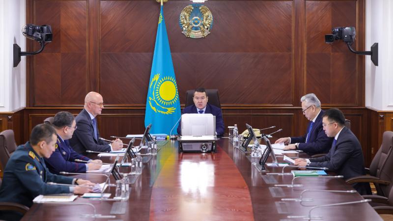 Усилить взаимосвязь и не допускать трагедий потребовал премьер от транспортников