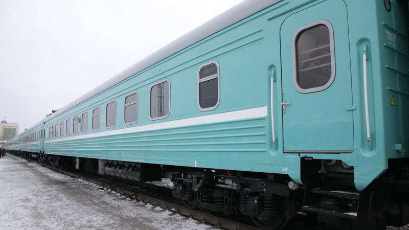 Теміржолшылар ардагерге көмек көрсетті