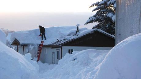Села в двух регионах РК оказались отрезаны от цивилизации 