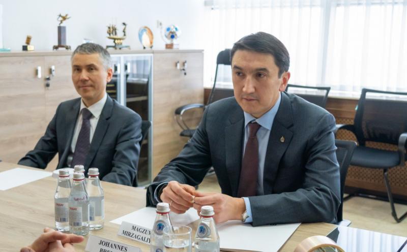 КазМунайГаз и Rosneft Deutschland обсудили вопросы сотрудничества