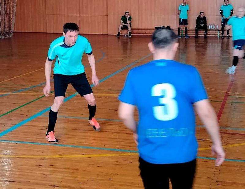 И в футболе богатыри