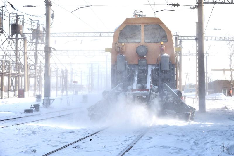 Теміржол ауа райының қолайсыздығына байланысты жұмыс режимін күшейтті