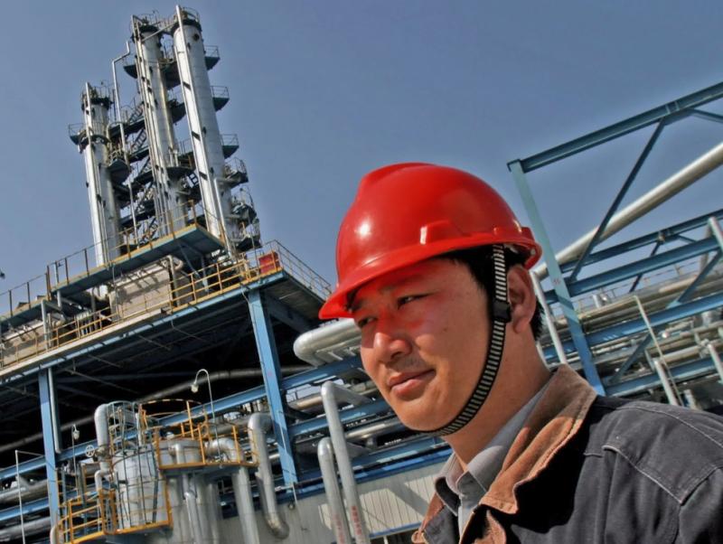 Китайские НПЗ заняли первое место в мире по объемам переработки нефти