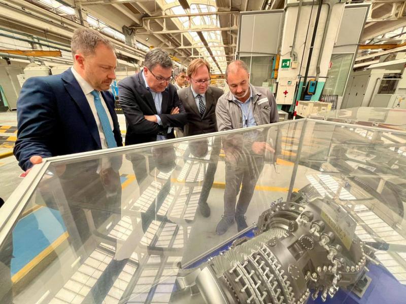 Глава Самрук-Энерго посетил завод Ansaldo Energia в Италии
