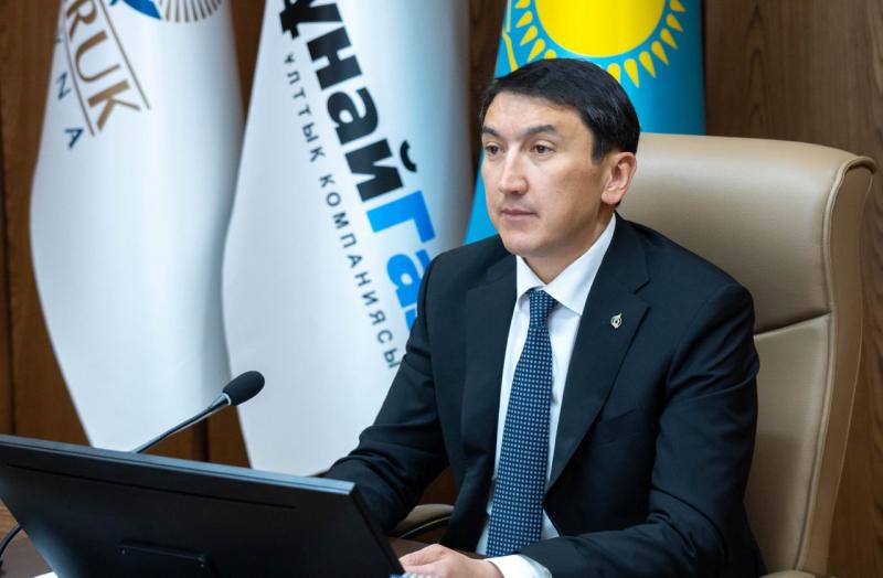 Более 500 работников дочерних компаний КазМунайГаза помогают бороться с паводками в регионах