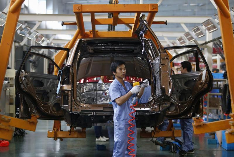 В Китае опубликован План обновления оборудования в промышленной сфере. Fitch ответило понижением рейтинга