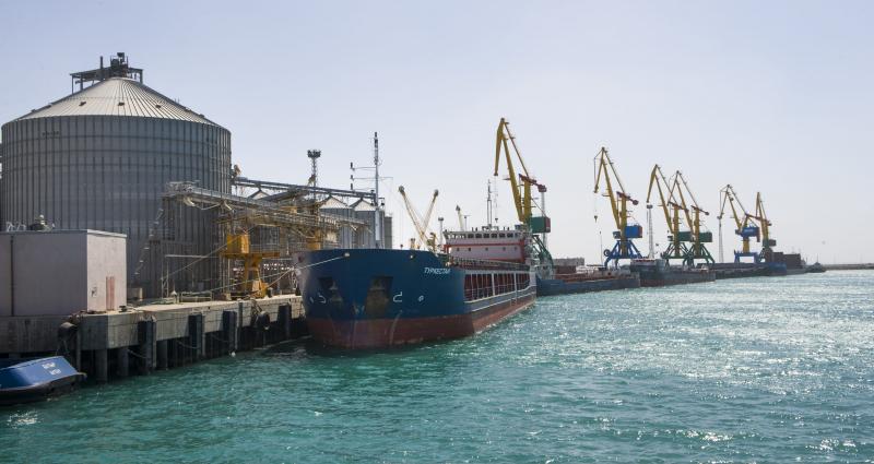 Казахстан увеличил объем морских грузоперевозок в 4,2 раза