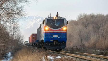 Экспорт грузов из Казахстана в Китай по железной дороге вырос на 21%