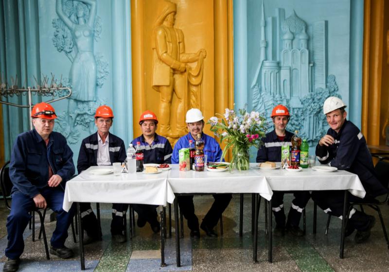 Арт-мозаика: о чем напомнил старый барельеф