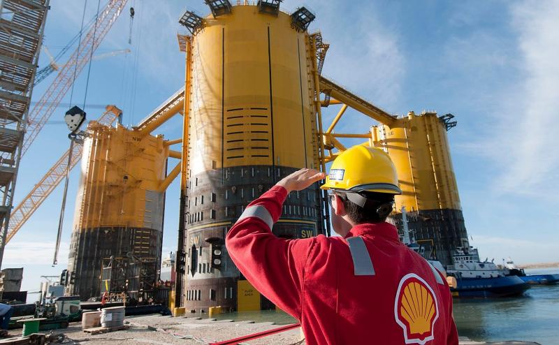 Акционеры Shell отклонили предложение об ужесточении климатических целей