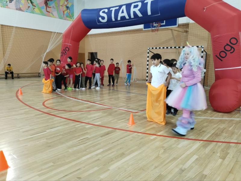 ҚТЖ балаларға мерекелік көңіл-күй сыйлады