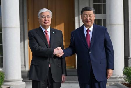 Си Цзиньпин заявил, что Китай поддерживает вступление Казахстана в БРИКС+