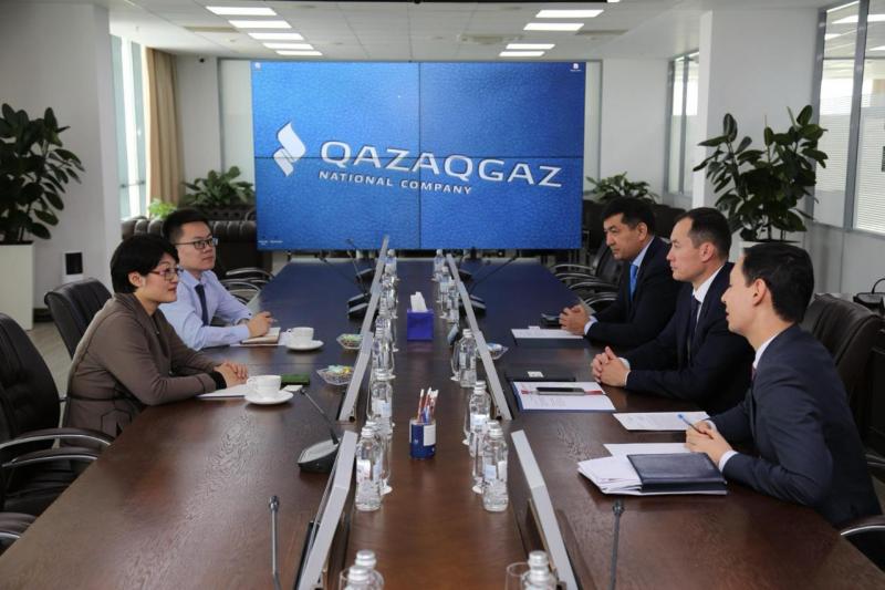 QazaqGaz басшысы PetroChina International Kazakhstan компаниясының бас директорымен кездесті 