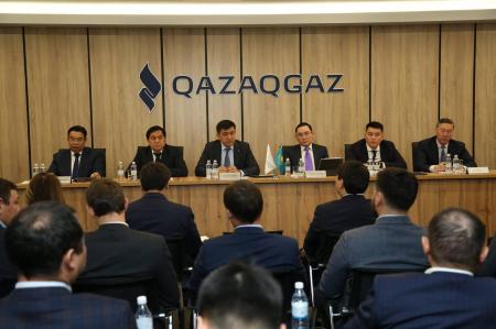 QazaqGaz бен KazService газ саласындағы жергілікті қамтуды арттыру мүмкіндіктерін талқылады   