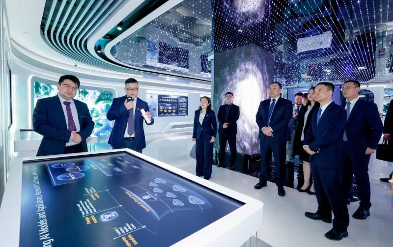 Huawei и НК «ҚТЖ» укрепляют сотрудничество