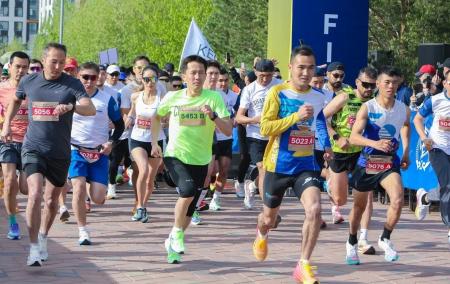 Пробежали ради детей: 3000 человек приняли участие в «Charity Samruk Marathon»