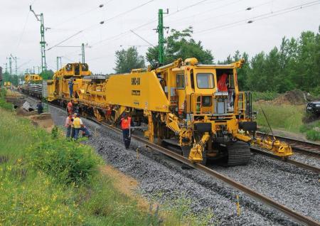  Елімізде 700 шақырымнан астам теміржол желісі жөнделді