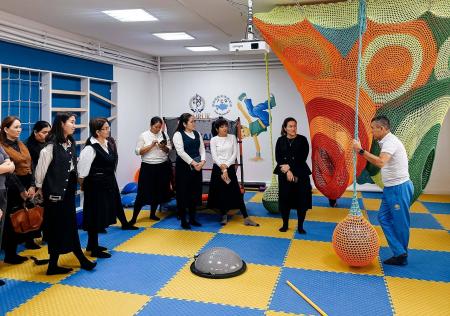 Ерекше балалармен жұмыс істейтін 200-ден астам маман білім алуда