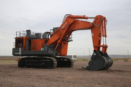 Богатырь Көмір өндірістік техниканы жаңартты