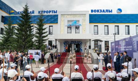 Завершена реконструкция железнодорожного вокзала Курорт-Боровое