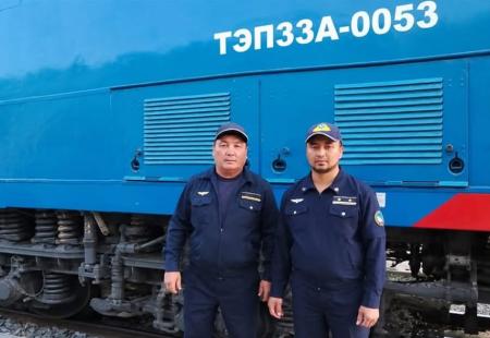 Сотрудники КТЖ спасли семилетнего ребенка на железнодорожных путях 