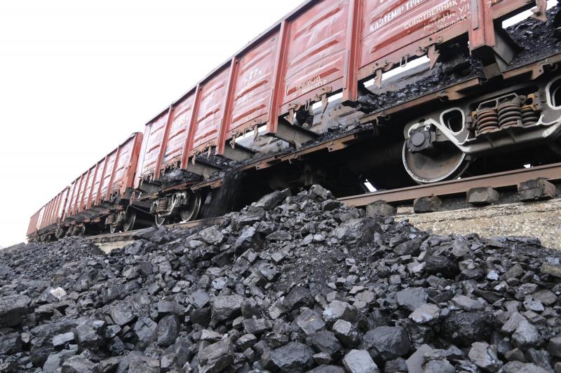 КТЖ: Грузоотправители в ВКО обеспечены вагонами для перевозки угля