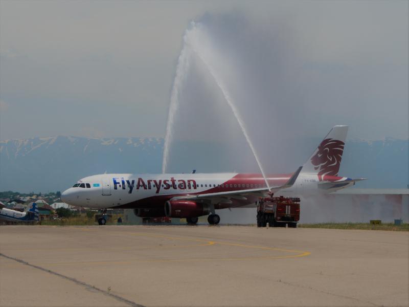 FlyArystan совершил первые перелеты в Шымкент и Павлодар 