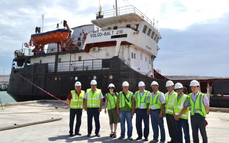 Спустя 27 лет Казахстан возобновил морскую перевозку камня-ракушечника в Россию