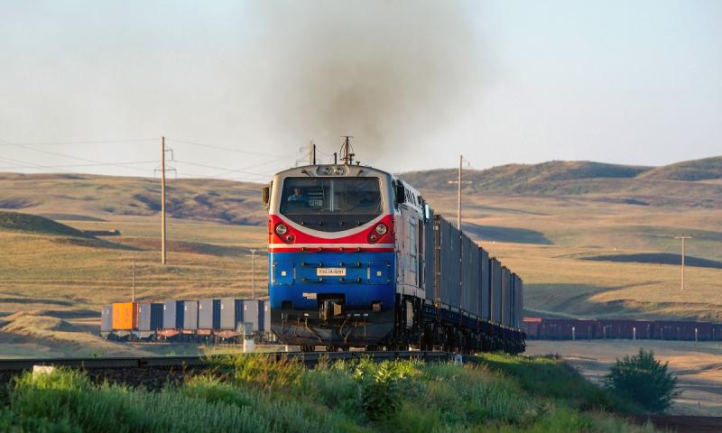 KTZ Express запустил новый поезд по Транскаспийскому международному транспортному маршруту 