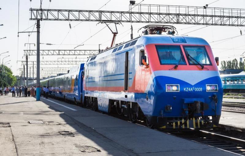 КТЖ приостанавливает курсирование пассажирского поезда "Атырау-Нур-Султан"