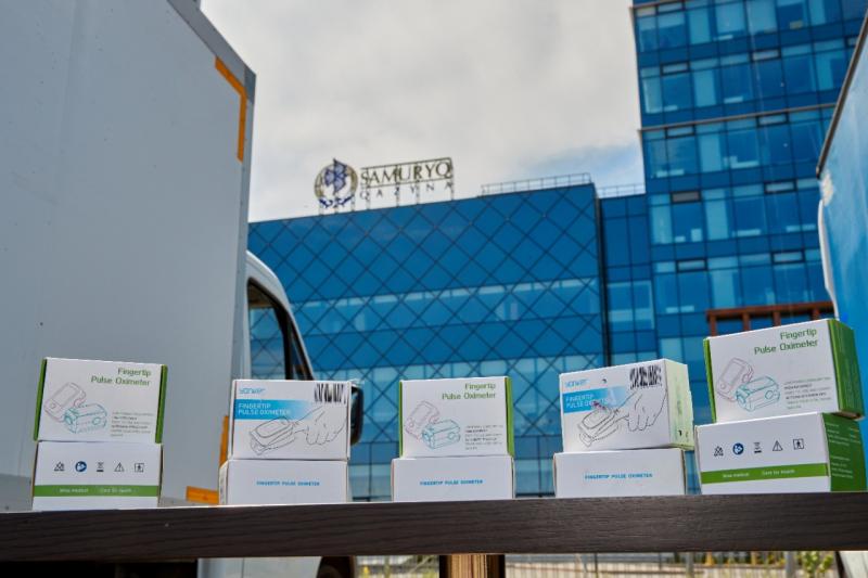 "Samruk-Kazyna Trust" оснастил региональные больницы аппаратами ИВЛ, кислородными концентраторами и пульсоксиметрами