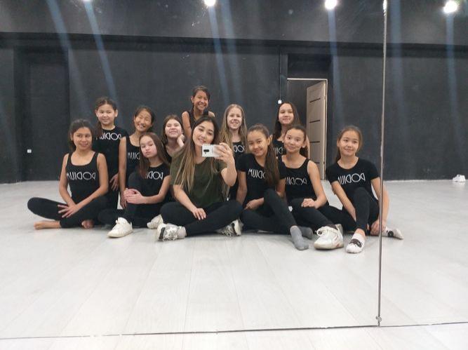 Вы в танцах: как танцевальная студия меняет жизнь актюбинских подростков
