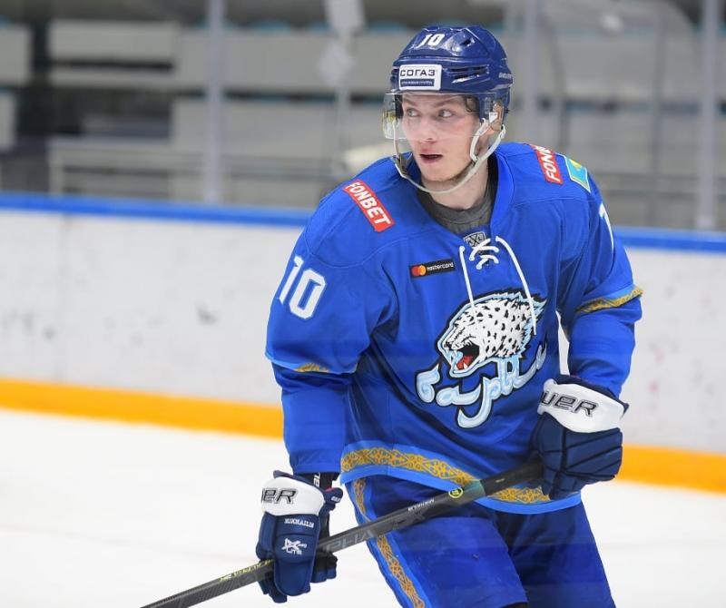 Никита Михайлис ("Барыс") вошел в символическую сборную КХЛ в январе