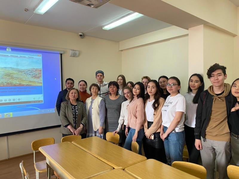Студенты и школьники Алматы возвращаются за парты: Бекшин подписал новое постановление  