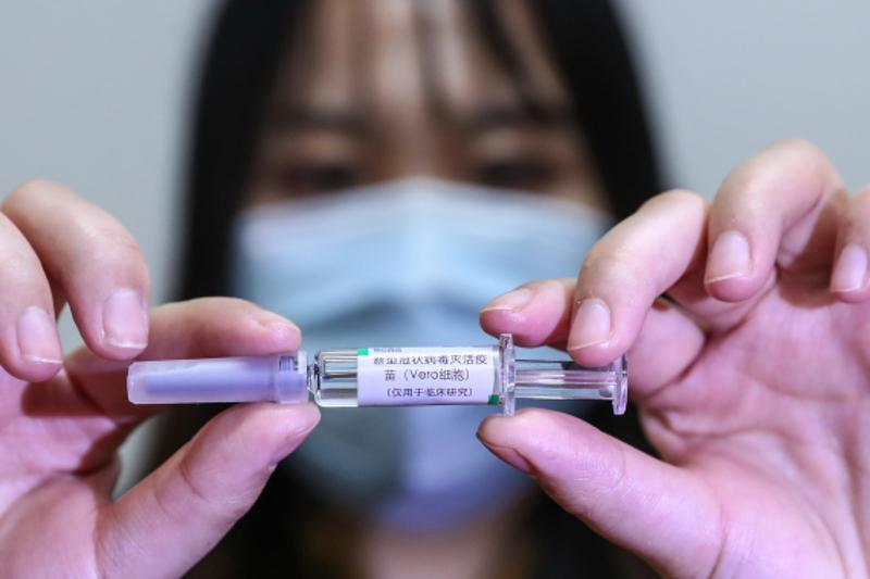 Фонд «Самрук-Казына» в Казахстане оплатил закупку вакцины Sinopharm для своих сотрудников