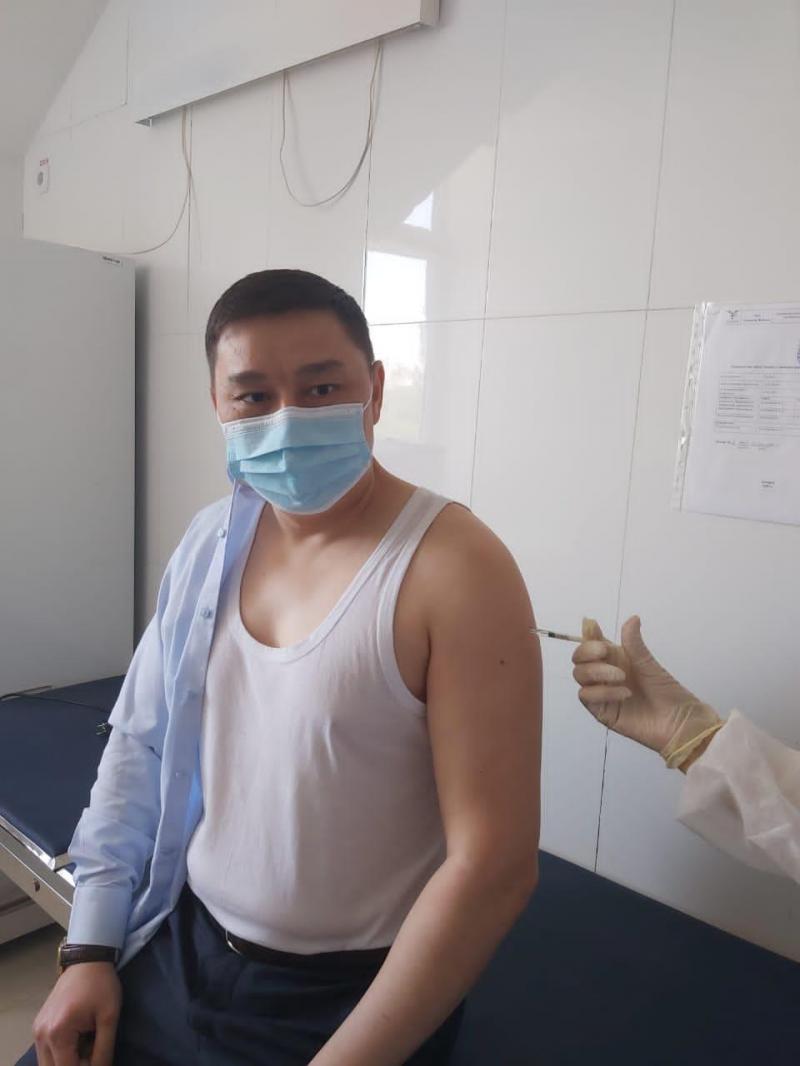 В АО «НК «ҚТЖ» продолжается массовая вакцинация от коронавируса