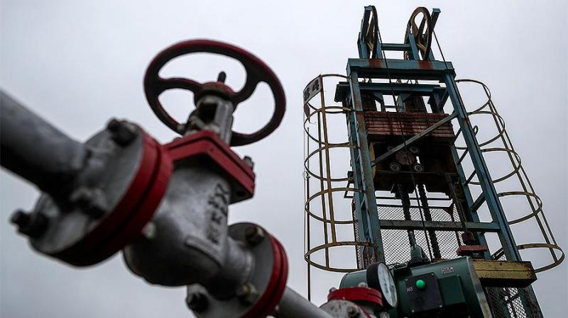 Эксперты: нефть по 100 долларов за баррель – не предел