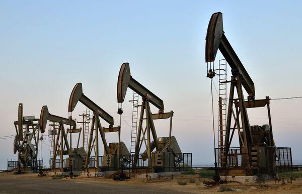 Аналитик - на торгах в Азии баррель нефти Brent подорожал до 69 долларов