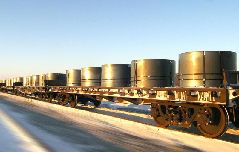 Более 210 млн тонн груза перевезено ж/д транспортом в этом году