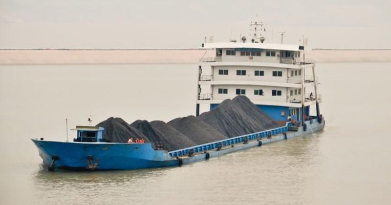 Уголь из Казахстана будут доставлять в Украину морем – премьер Украины