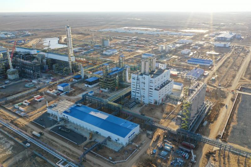 Завершено основное строительство газохимического комплекса в Атырау