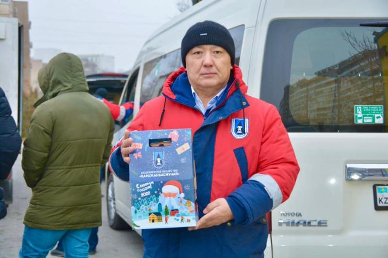 Мұнайшылар балаларға жаңа жылдық көңіл-күй сыйлады