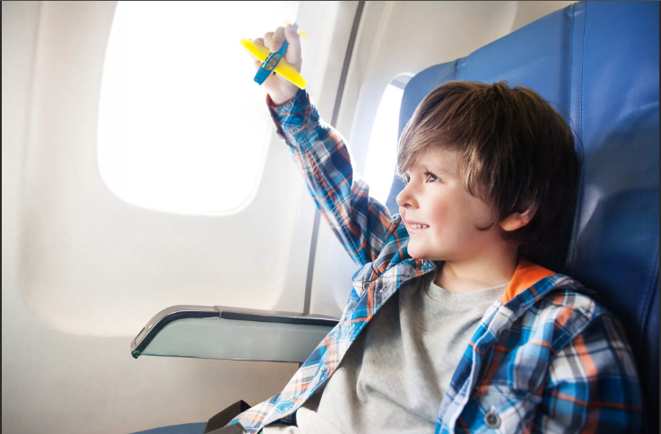 Air Astana возобновляет услугу по перевозке несопровождаемых детей 
