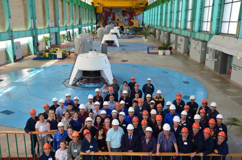 Самрук-Энерго меняет закупочные процедуры  и повышает зарплату на электростанциях           