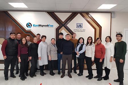 Студенты Атырауского университета нефти и газа ознакомились с культурой безопасного труда на АНПЗ