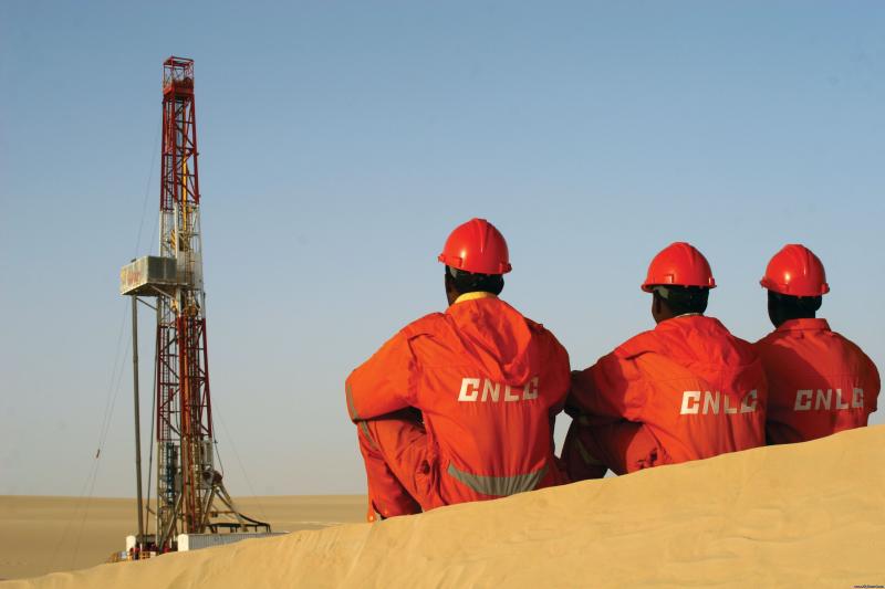 Китай начал переговоры об освоении месторождений нефти и газа в Афганистане