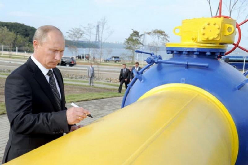 "Кубик" в рубликах –  зачем Россия перешла на расчеты за газ в национальной валюте