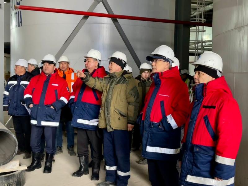 Сенат депутаттары Қаражанбастағы қабат суын тұшыту зауытында болды