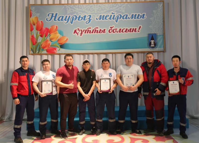 Қаражанбаста жеңімпаз спортшылар марапатталды